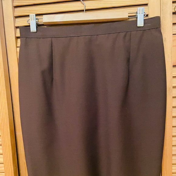 Chocolate Brown Custom Tailored Women's Suit Size 6 - Picture 3 of 6